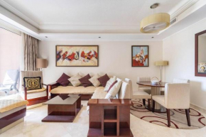 Luxury 1 Bedroom with a Private Beach Taj Granduer residence at Palm
